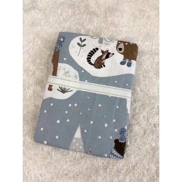Pottery Barn Kids Organic Winter Bear Flannel Standard Sham Snow Blue White NEW - Picture 1 of 4
